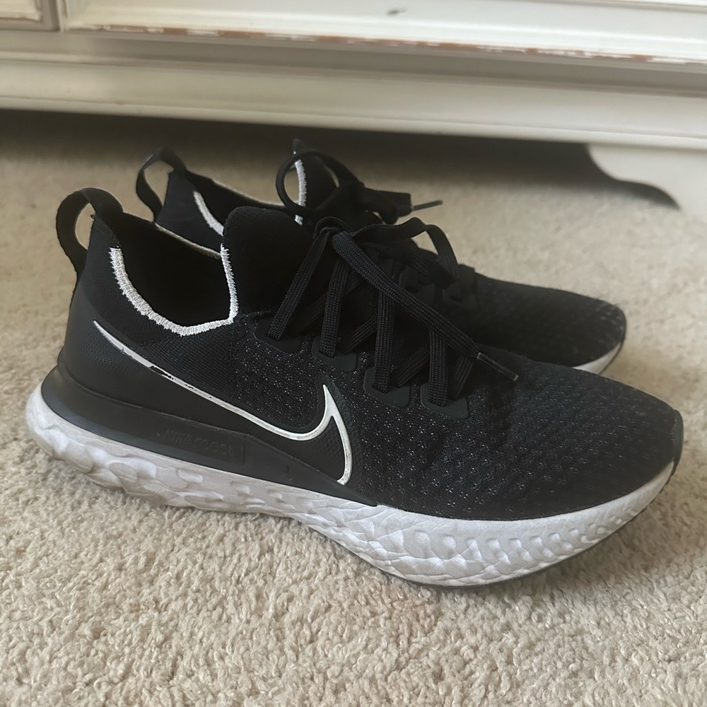 Nike Black and White Athletic Sneakers